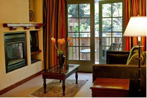 Imagen de la habitación del Hotel Los Gatos. Foto 3