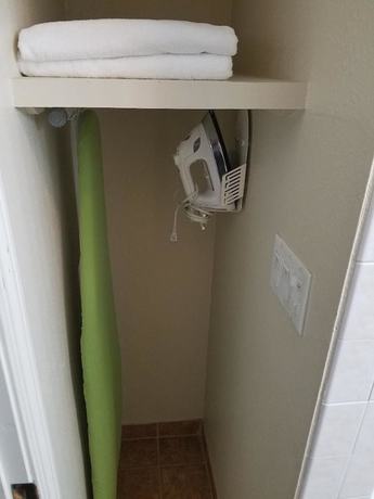 Imagen de la habitación del Hotel Los Gatos Garden Inn. Foto 16