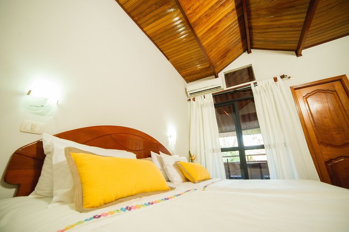 Imagen de la habitación del Hotel Los Gavilanes. Foto 2