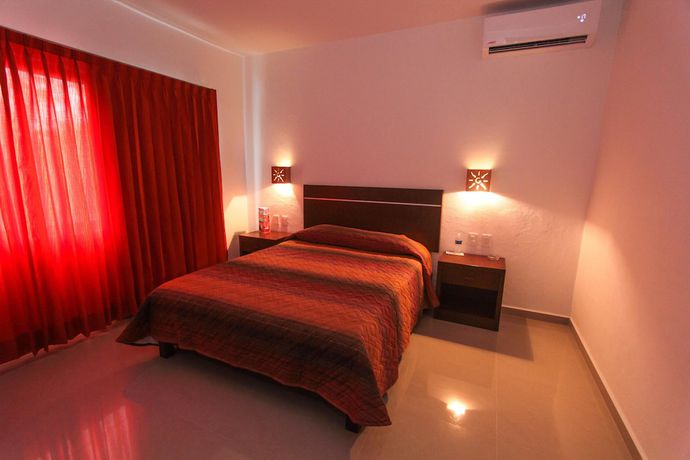Imagen general del Hotel Los Girasoles Cancun. Foto 1