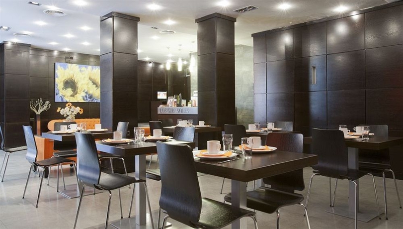 Imagen del bar/restaurante del Hotel Los Girasoles, Granada. Foto 5