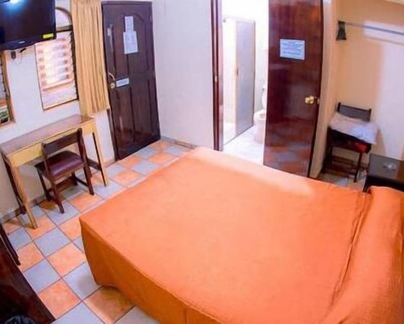 Imagen de la habitación del Hotel Los Girasoles, Tepic. Foto 4
