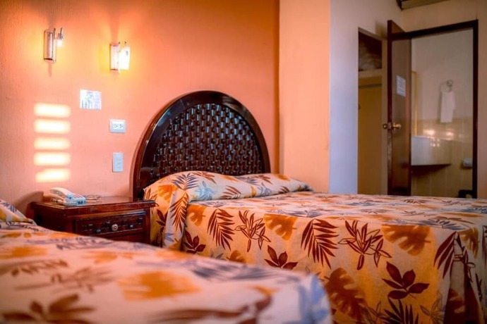 Imagen de la habitación del Hotel Los Girasoles, Tepic. Foto 6