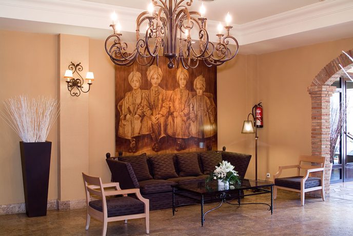 Imagen de los interiores del Hotel Los Granados. Foto 17