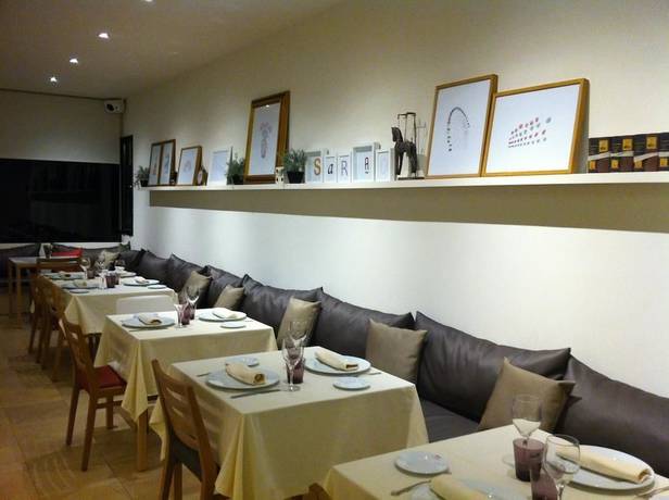 Imagen del bar/restaurante del Hotel Los Granados. Foto 9