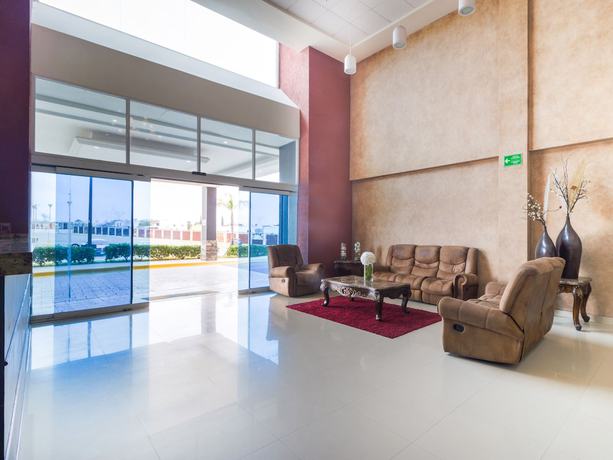 Imagen de los interiores del Hotel Los Herederos Y Resto. Foto 20