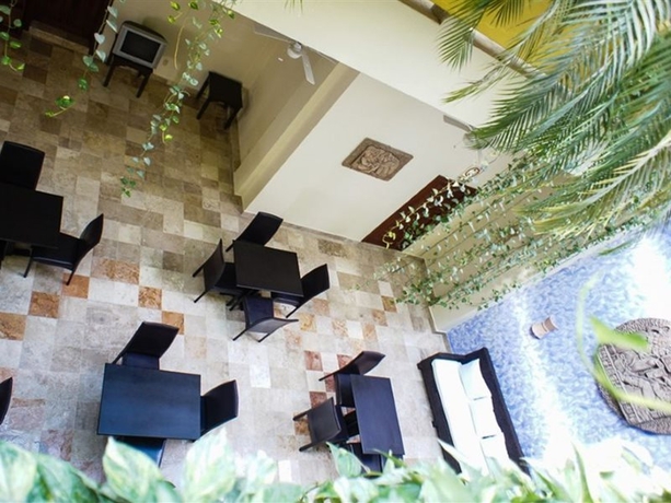 Imagen general del Hotel Los Itzaes By 5th Av. Foto 5