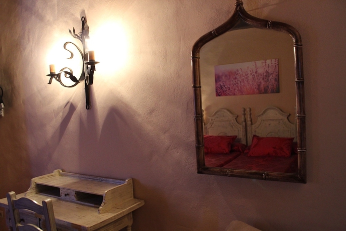 Imagen de la habitación del Hotel Los Jarales. Foto 15