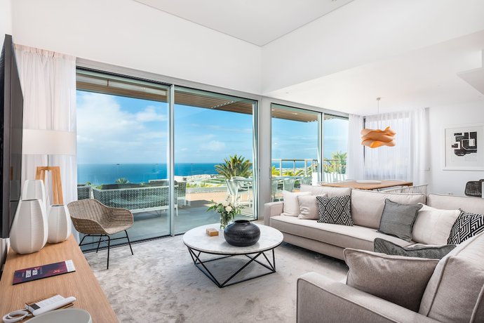 Imagen de la habitación del Hotel Los Jardines de Abama Suites. Foto 13