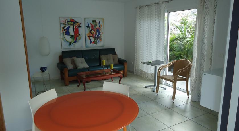 Imagen general del Hotel Los Jardines del Cura. Foto 7