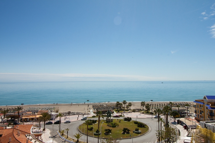 Imagen de los exteriores del Hotel Los Jazmines. Foto 16