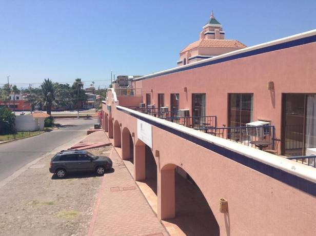 Imagen general del Hotel Los Jitos and Suites. Foto 1