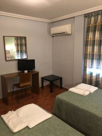 Imagen de la habitación del Hotel Los Kekes. Foto 5