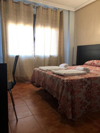 Imagen de la habitación del Hotel Los Kekes. Foto 11