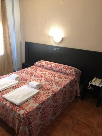 Imagen de la habitación del Hotel Los Kekes. Foto 12