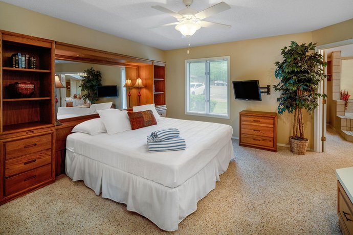 Imagen de la habitación del Hotel Los Lagos At Hot Springs Village A Ramada By Wyndham. Foto 6