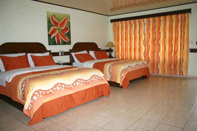 Imagen de la habitación del Hotel Los Lagos Spa and Resort. Foto 3