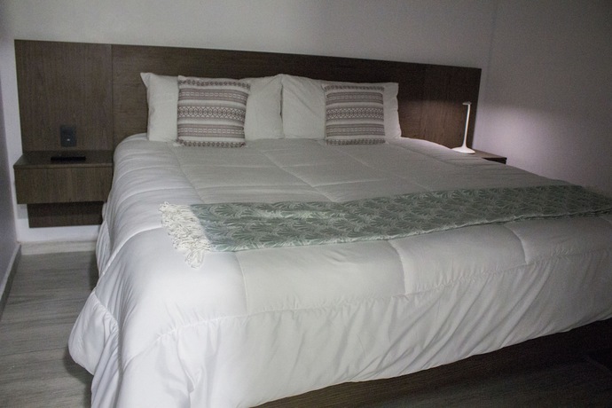 Imagen de la habitación del Hotel Los Laureles and Centro de Convenciones. Foto 8