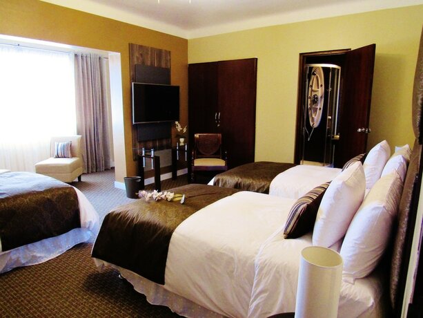 Imagen de la habitación del Hotel Los Leones Boutique. Foto 18