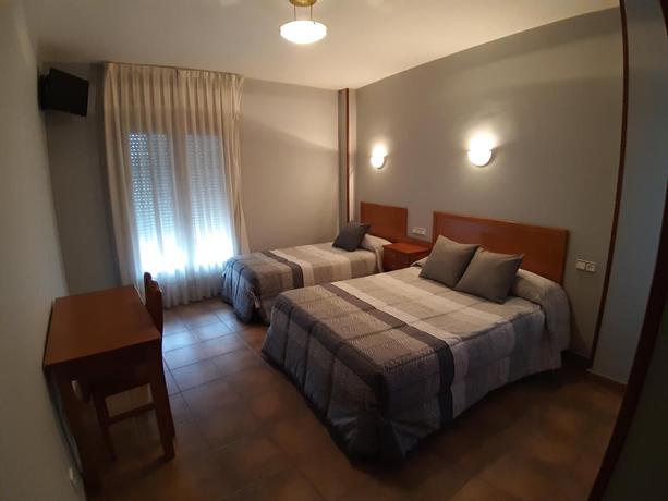 Imagen de la habitación del Hotel Los Leones, San Martín de la Vega. Foto 12