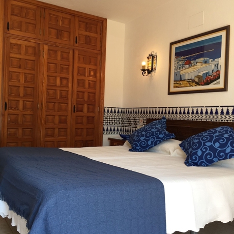 Imagen de la habitación del Hotel Los Limoneros. Foto 3