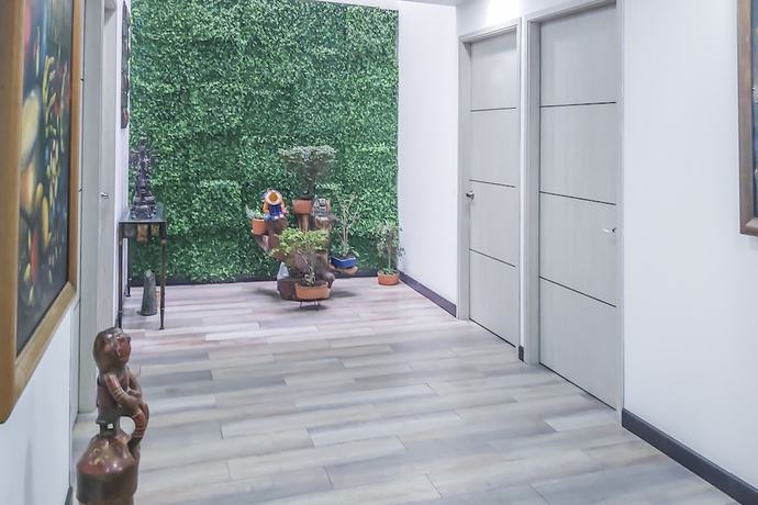 Imagen de los interiores del Hotel Los Maderos. Foto 13