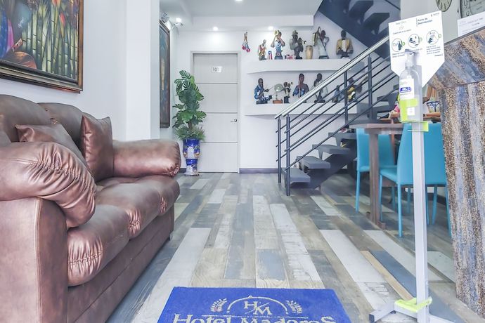 Imagen de los interiores del Hotel Los Maderos. Foto 15