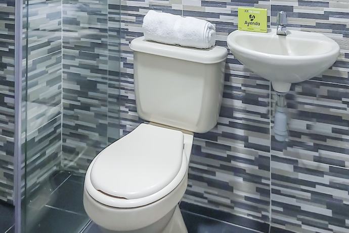 Imagen de la habitación del Hotel Los Maderos. Foto 10