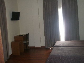 Imagen de la habitación del Hotel Los Monteros Hotel. Foto 8