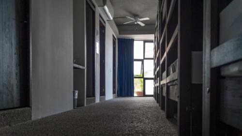 Imagen de la habitación del Hotel Los Muertos Hostal. Foto 7