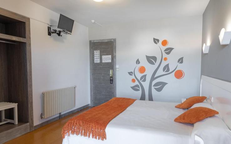 Imagen general del Hotel Los Naranjos, Revolta. Foto 8