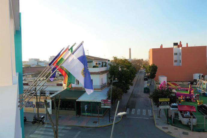 Imagen general del Hotel Los Nardos, Chipiona. Foto 11