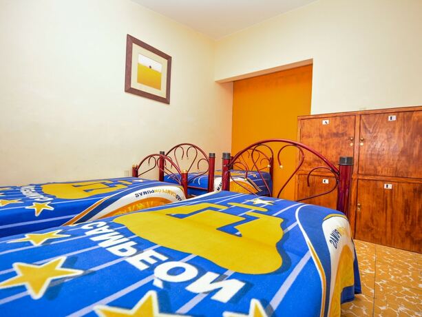 Imagen de la habitación del Hotel Los Nardos Hostel. Foto 16