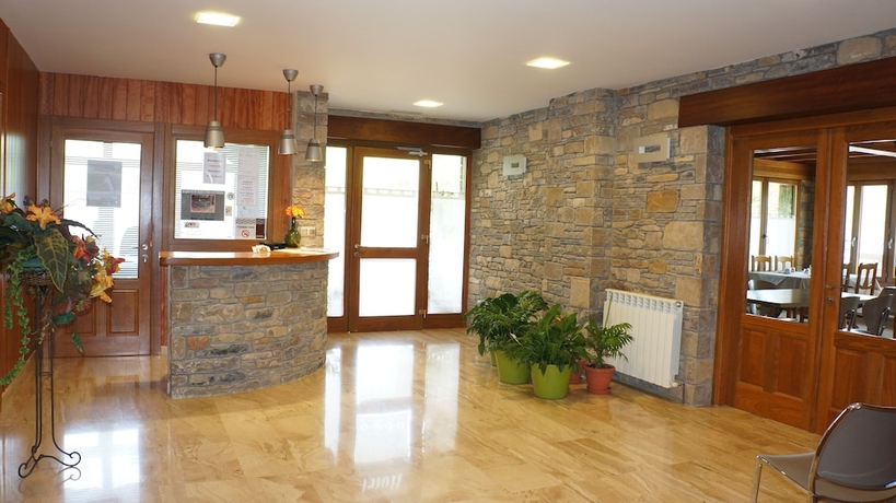 Imagen de los interiores del Hotel Los Nogales, Campo. Foto 19