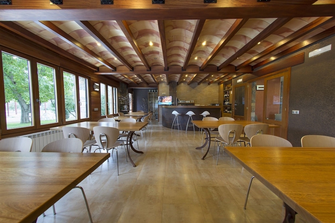 Imagen del bar/restaurante del Hotel Los Nogales, Campo. Foto 9