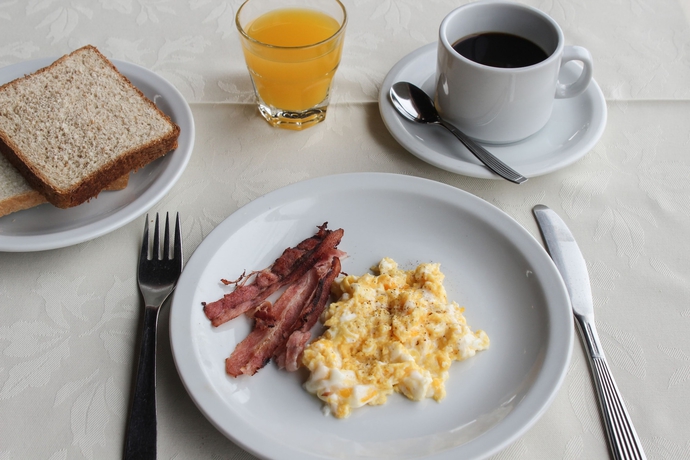 Imagen del bar/restaurante del Hotel Los Ñires. Foto 3