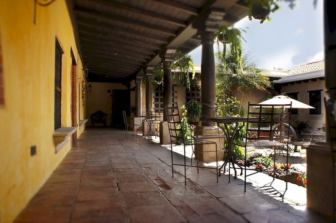 Imagen de los exteriores del Hotel Los Olivos Boutique Y Restaurante. Foto 13