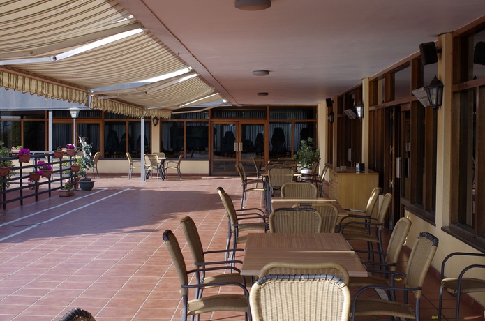 Imagen del bar/restaurante del Hotel Los Olivos, Getafe. Foto 2