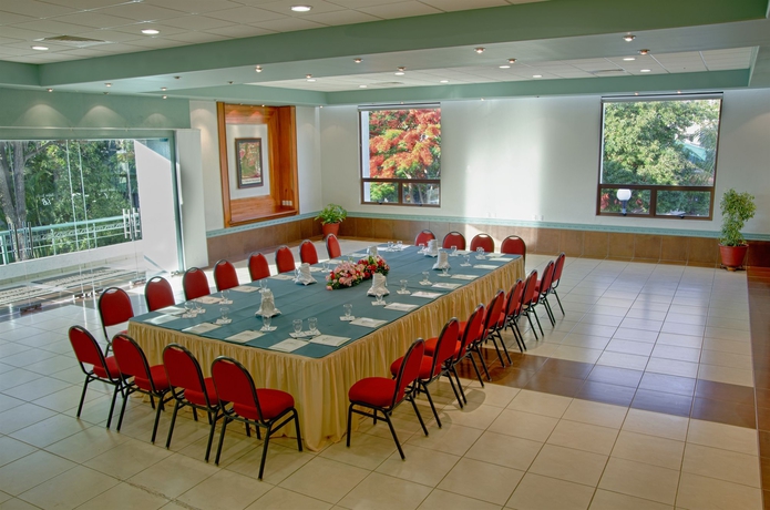 Imagen de los interiores del Hotel Los Olivos Spa. Foto 5