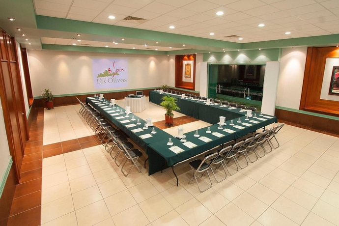 Imagen de los interiores del Hotel Los Olivos Spa. Foto 8