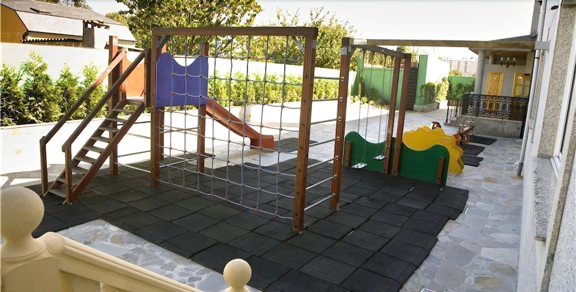 Imagen de los interiores del Hotel Los Olmos. Foto 19