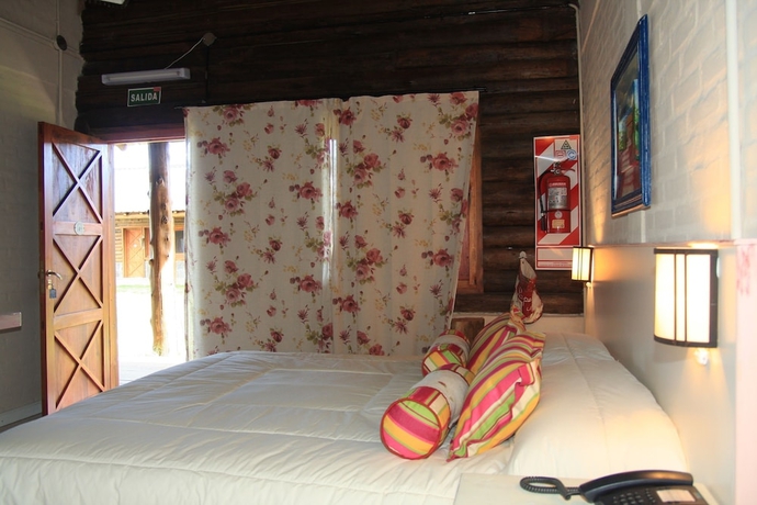 Imagen de la habitación del Hotel Los Origenes. Foto 5