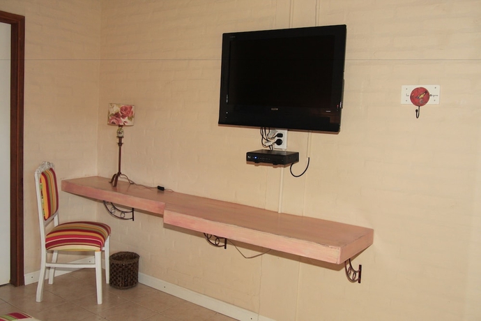 Imagen de la habitación del Hotel Los Origenes. Foto 13