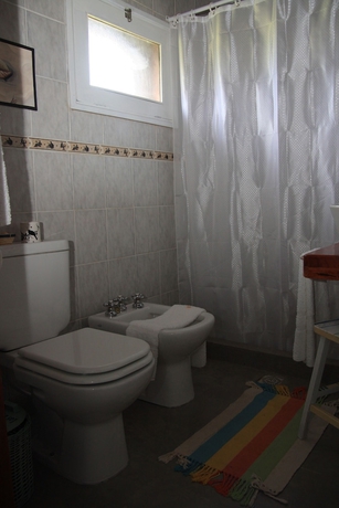 Imagen de la habitación del Hotel Los Origenes. Foto 15