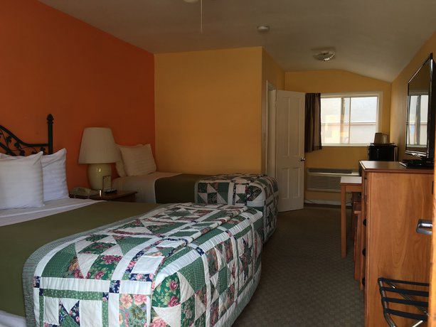 Imagen de la habitación del Hotel Los Padres Inn. Foto 4