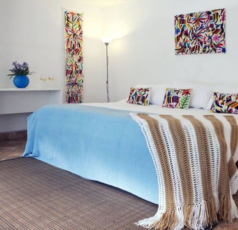 Imagen de la habitación del Hotel Los Palomos. Foto 9