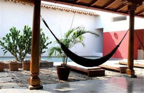 Imagen de los interiores del Hotel Los Patios, Granada. Foto 6