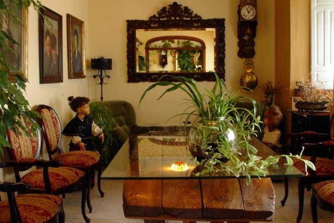 Imagen de los interiores del Hotel Los Perales. Foto 11