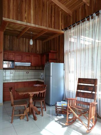 Imagen de los exteriores del Hotel Los Pinos Cabanas Y Jardines. Foto 11