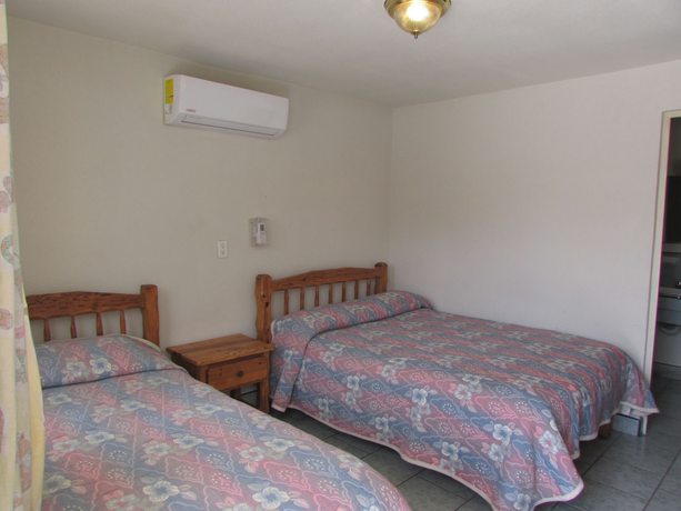 Imagen de la habitación del Hotel Los Pinos, Creel. Foto 10